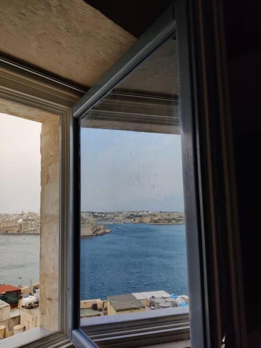 Cove 532 By Savynomad Harbour Residences Wow View Valletta Kültér fotó