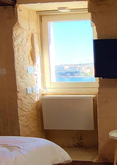 Cove 532 By Savynomad Harbour Residences Wow View Valletta Kültér fotó