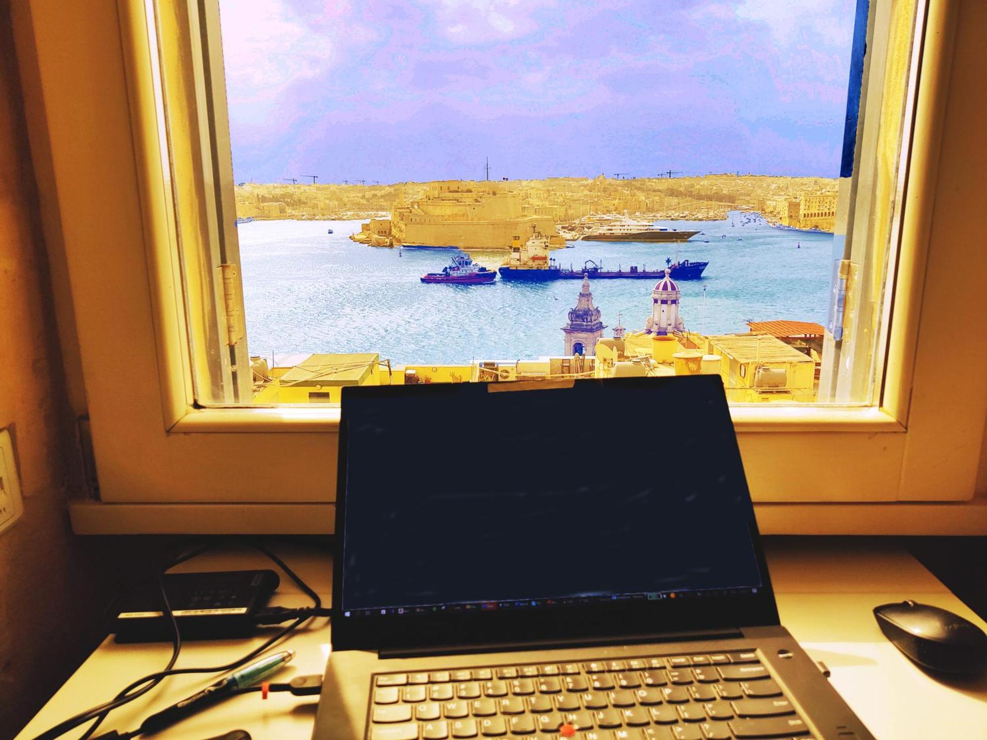 Cove 532 By Savynomad Harbour Residences Wow View Valletta Kültér fotó